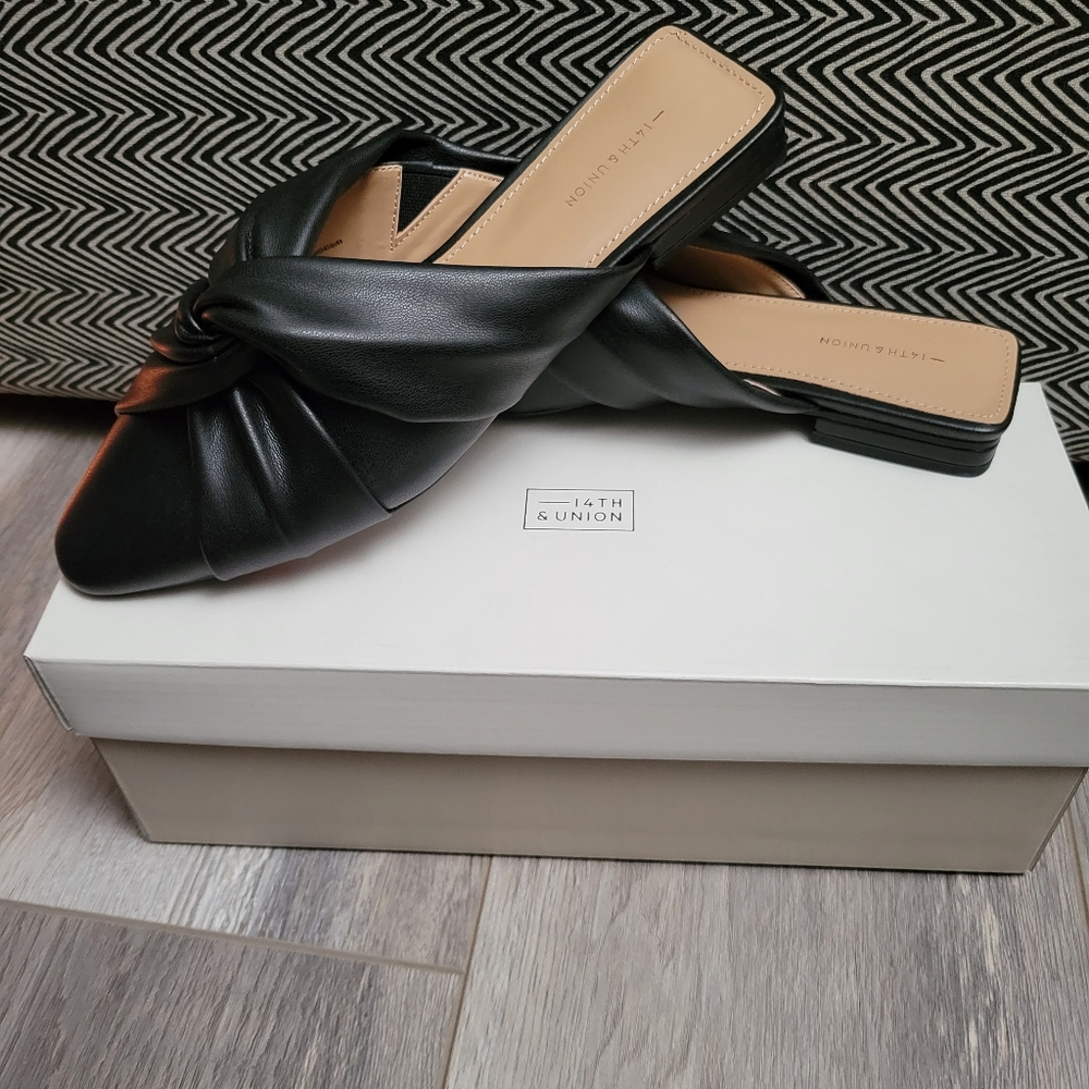 NEW 14th & Union Knotted Black Mules